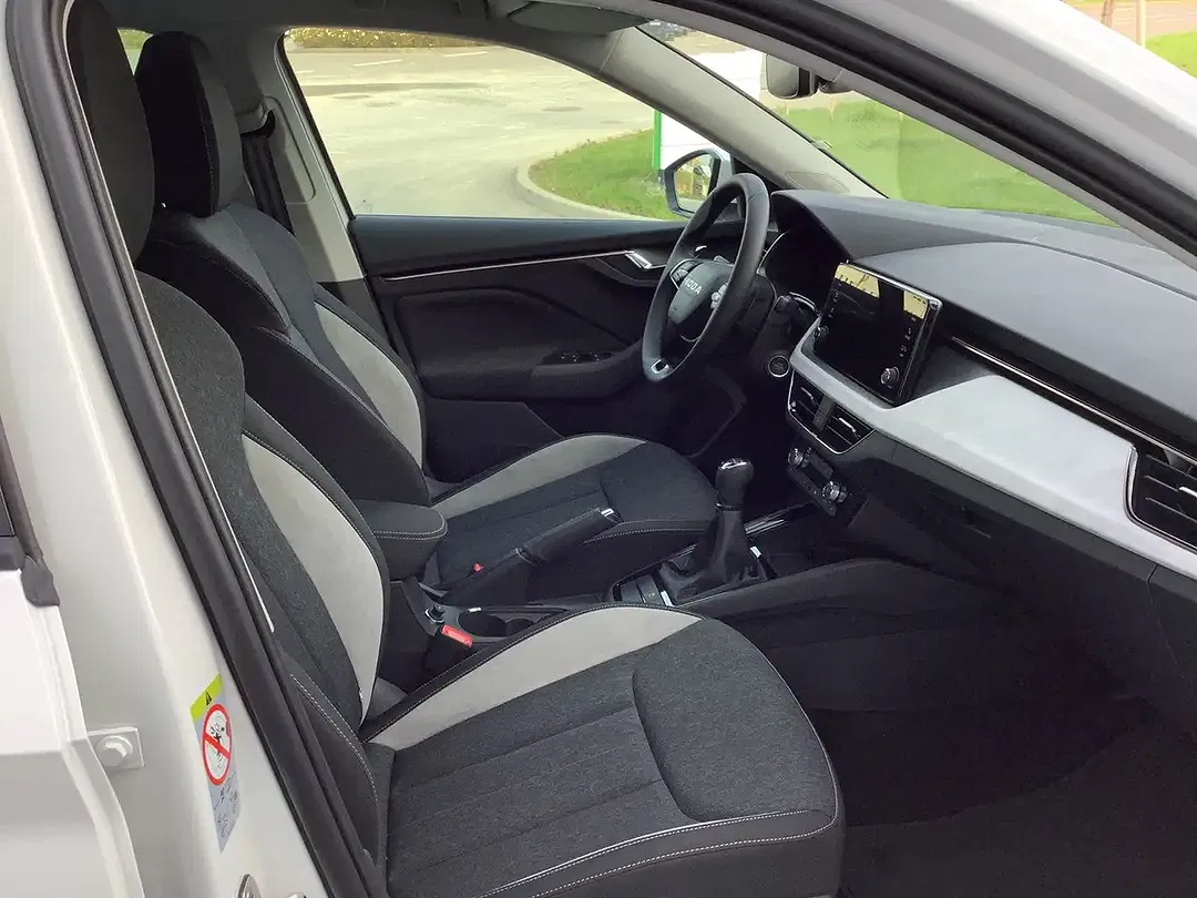 Skoda Scala - Thumbnail 13
