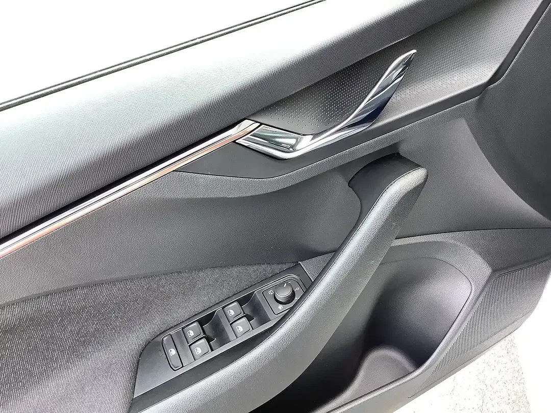 Skoda Scala - Thumbnail 14