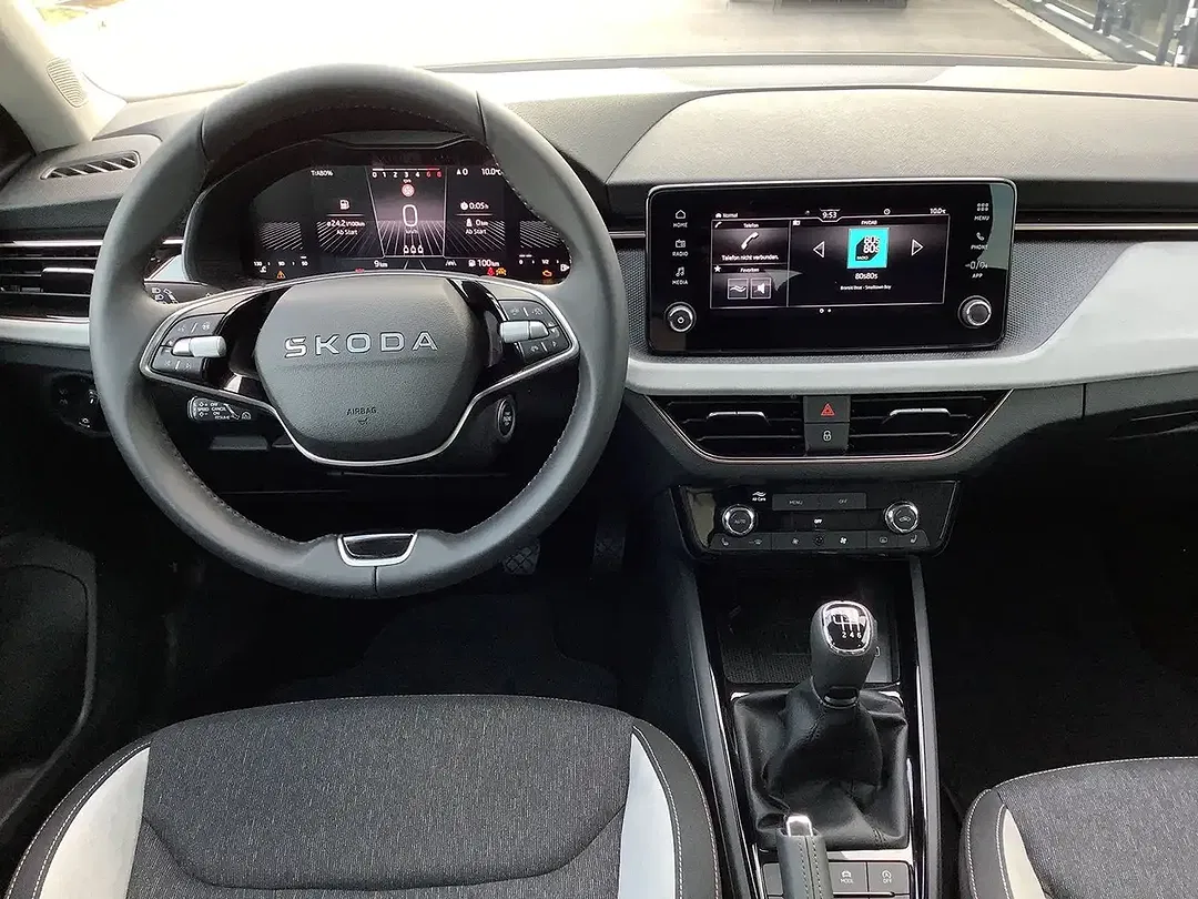 Skoda Scala - Thumbnail 8