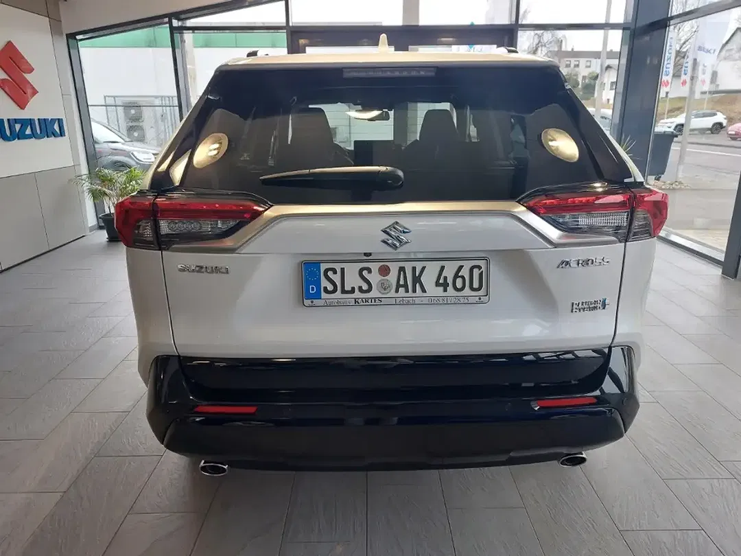 Suzuki Across - Thumbnail 8