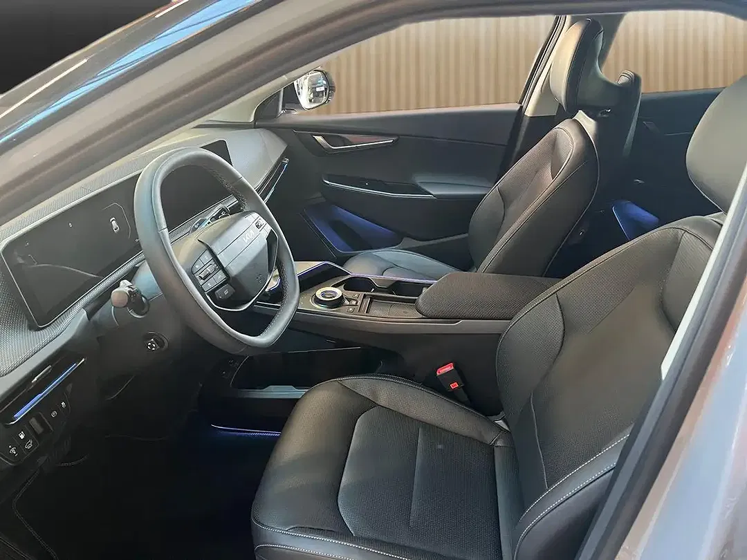 Kia EV6 - Thumbnail 8
