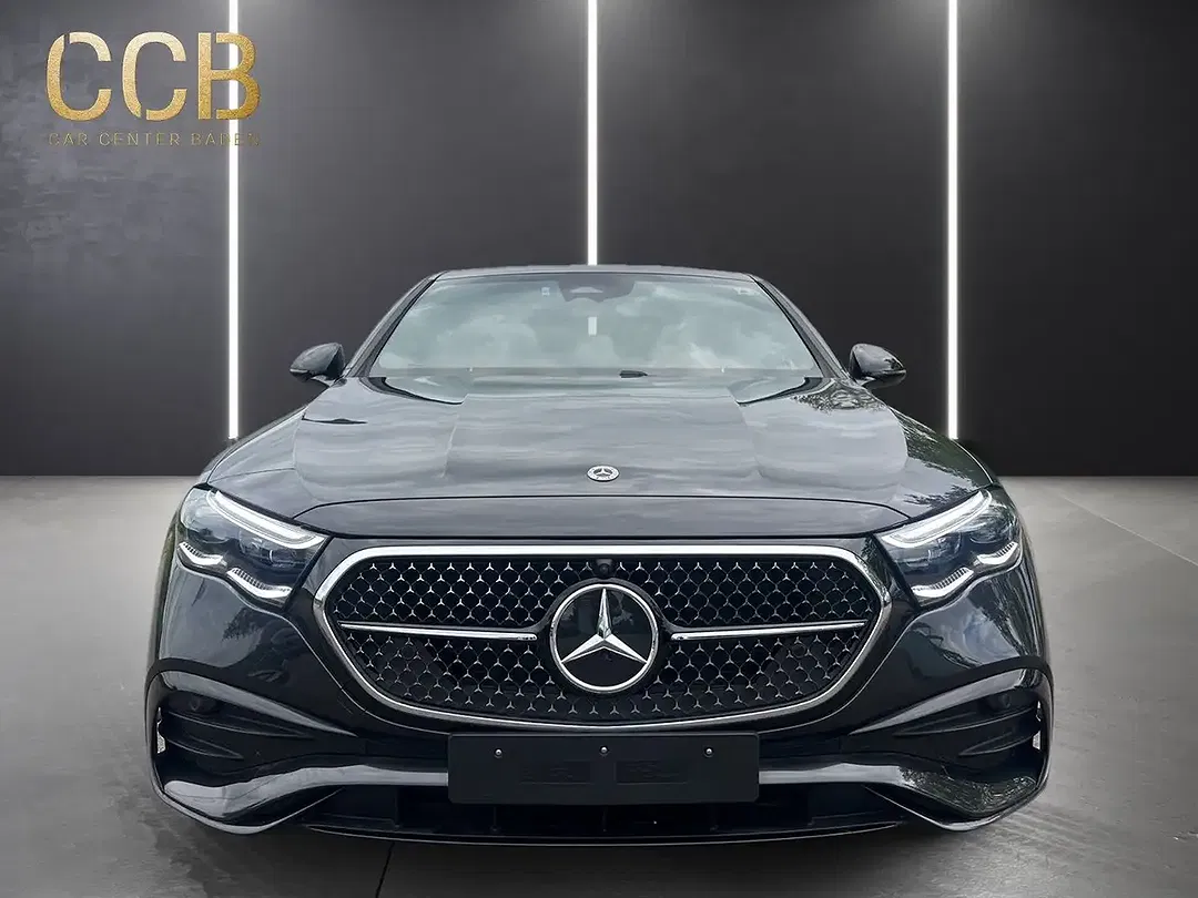 Mercedes-Benz E 200 - Thumbnail 2