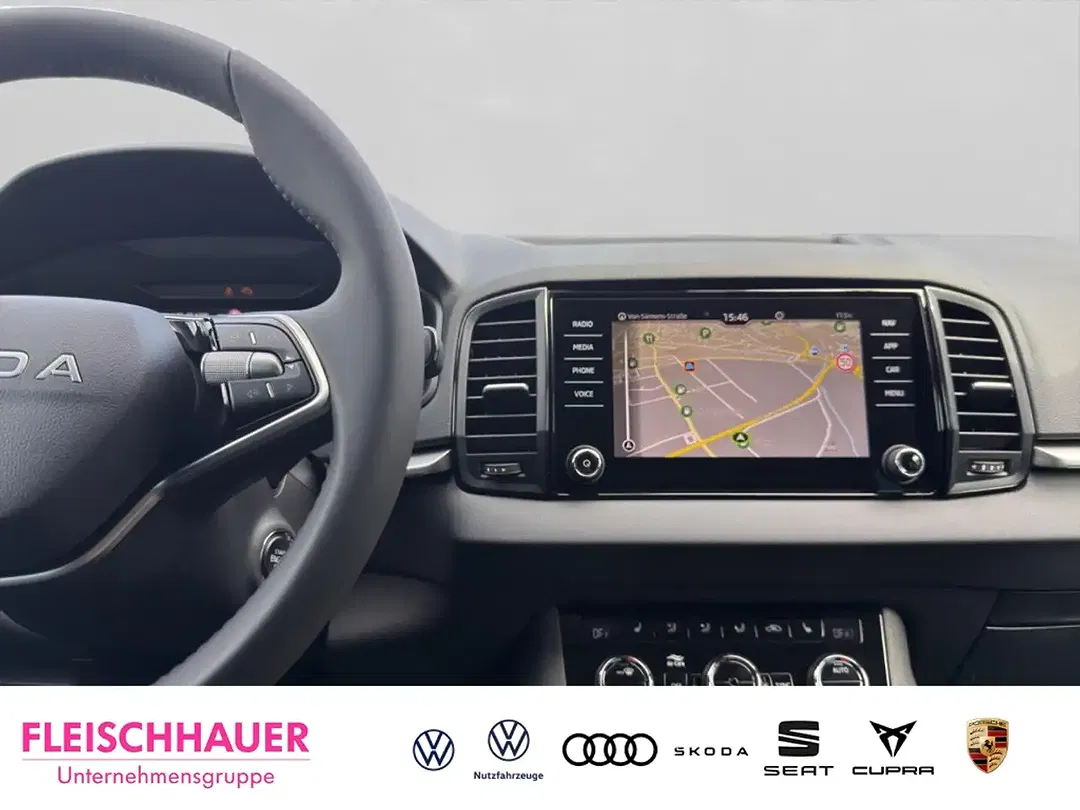 Skoda Karoq - Thumbnail 12