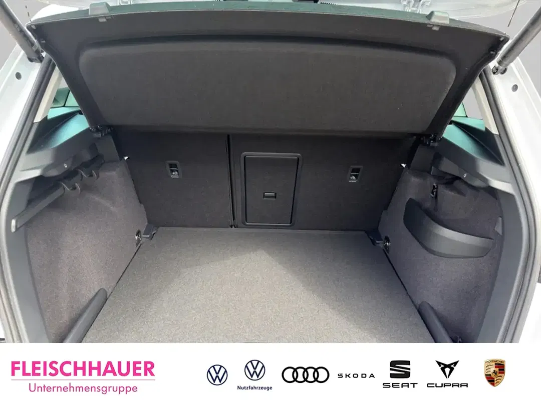 Skoda Karoq - Thumbnail 14