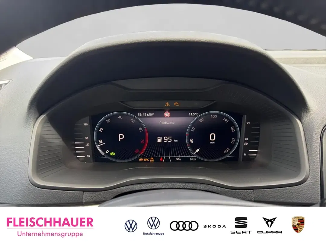 Skoda Karoq - Thumbnail 8