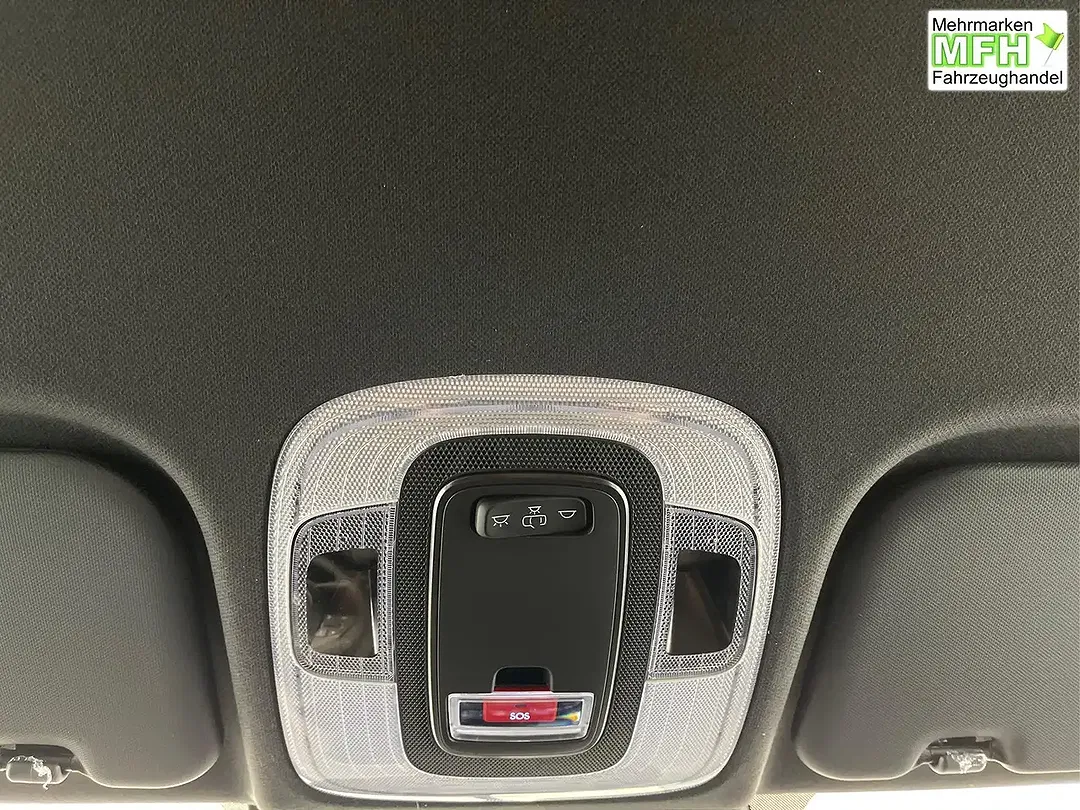Hyundai i20 - Thumbnail 11