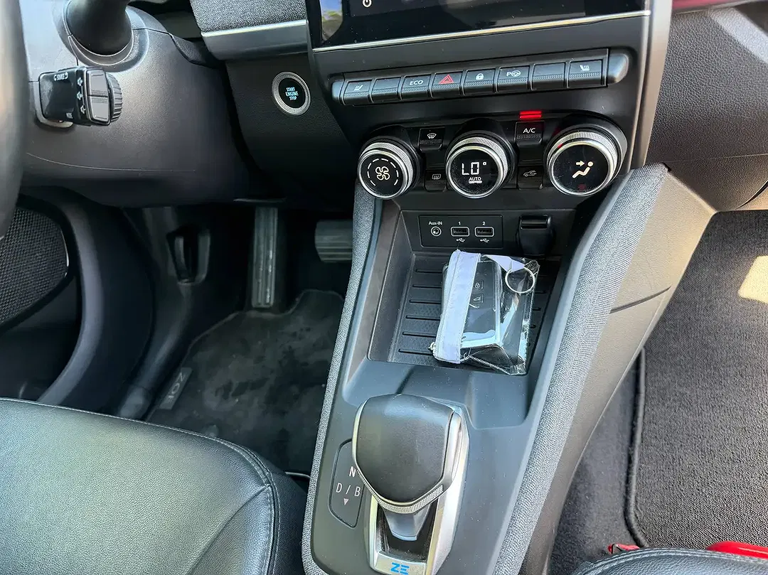 Renault ZOE - Thumbnail 12
