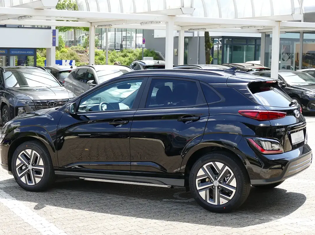 Hyundai KONA - Thumbnail 4