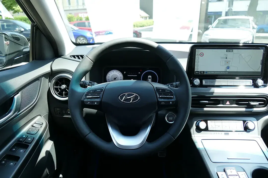 Hyundai KONA - Thumbnail 8