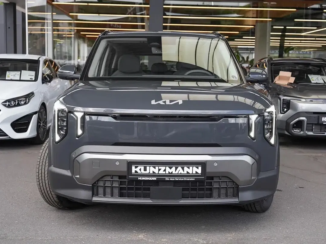 Kia EV2 - Thumbnail 2