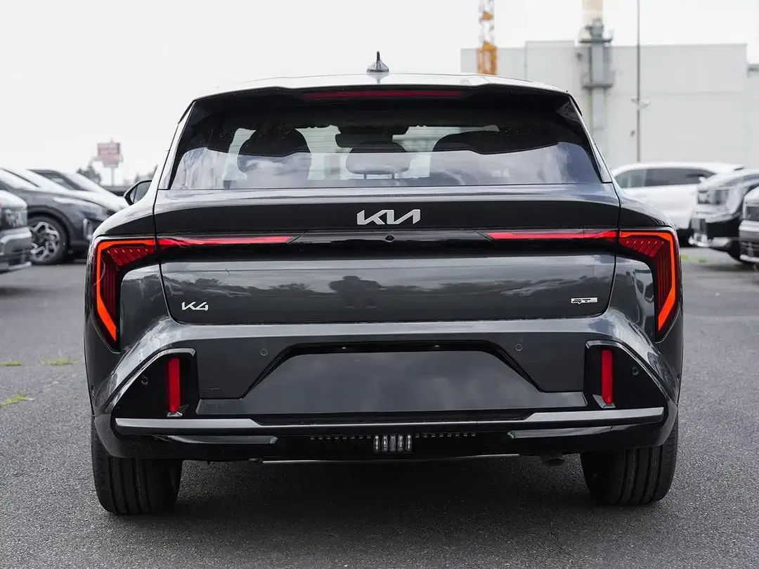 Kia K4 - Thumbnail 4