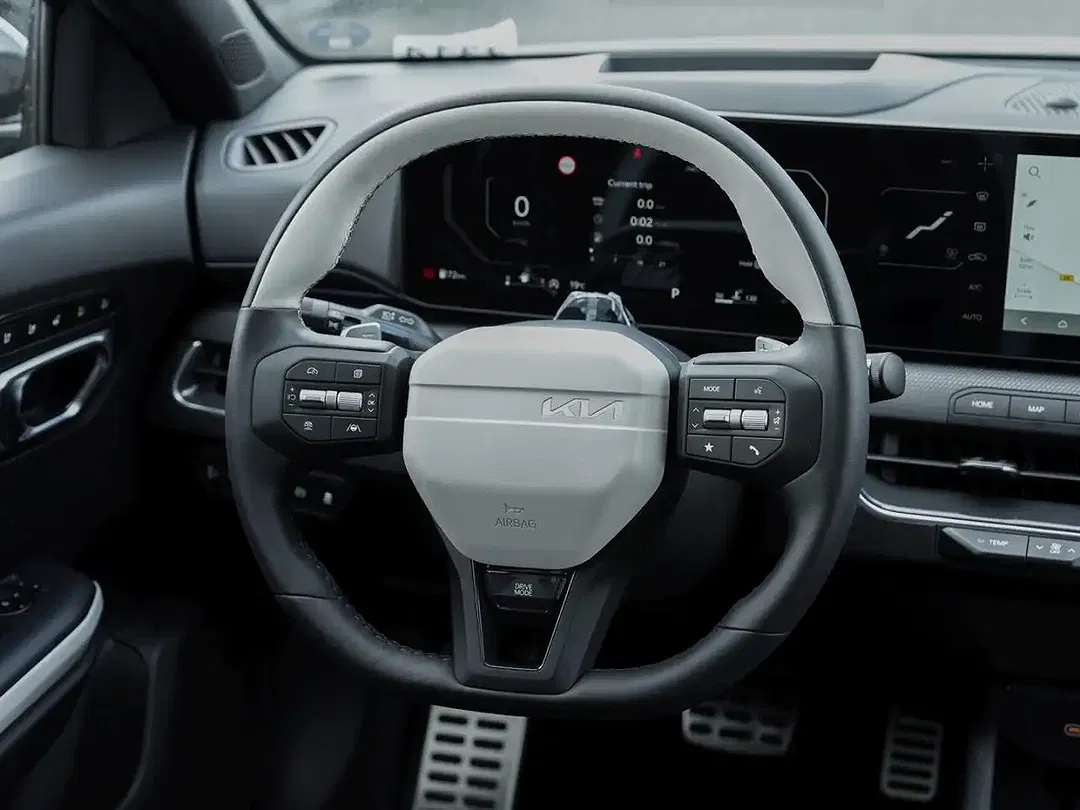 Kia K4 - Thumbnail 8