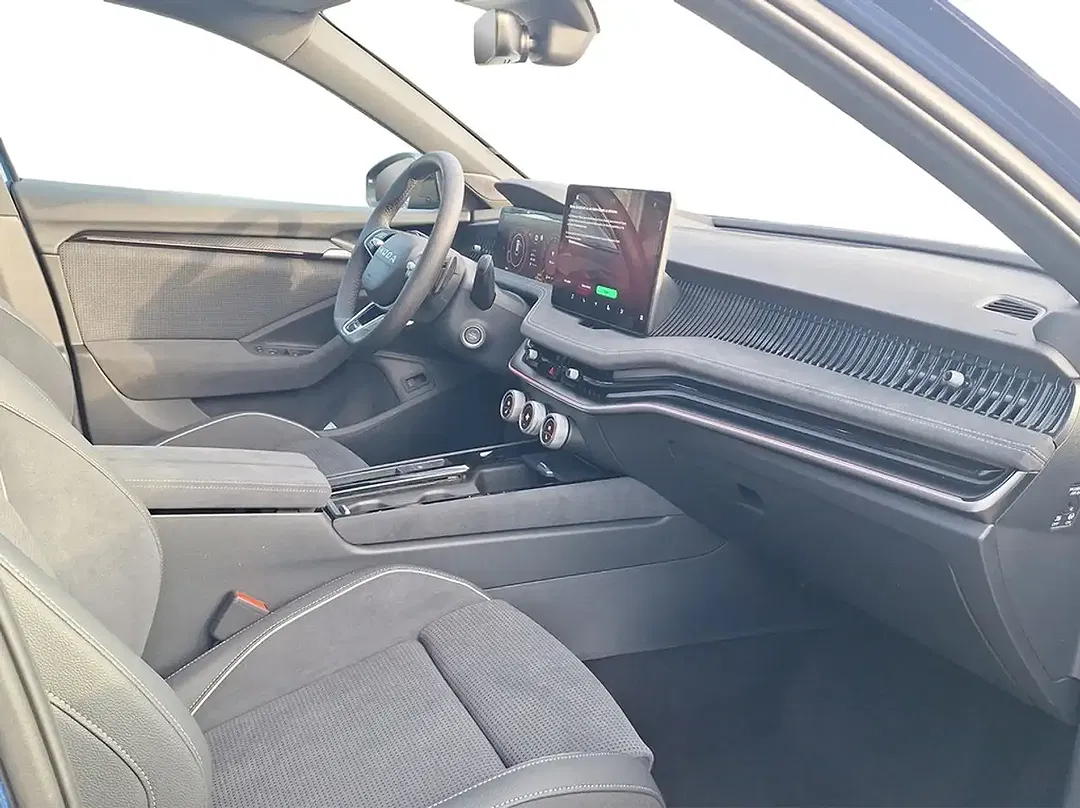 Skoda Superb - Thumbnail 8