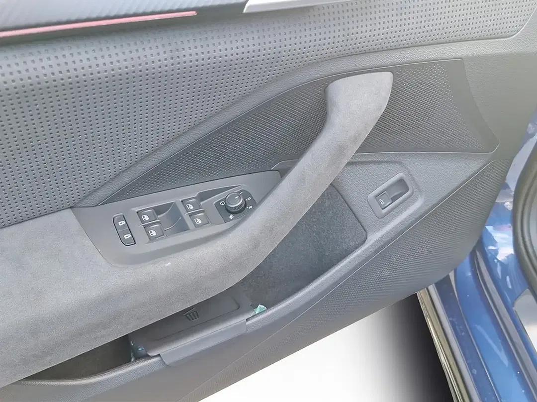 Skoda Superb - Thumbnail 10