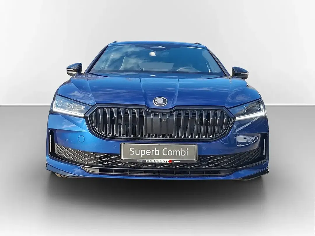 Skoda Superb - Thumbnail 2