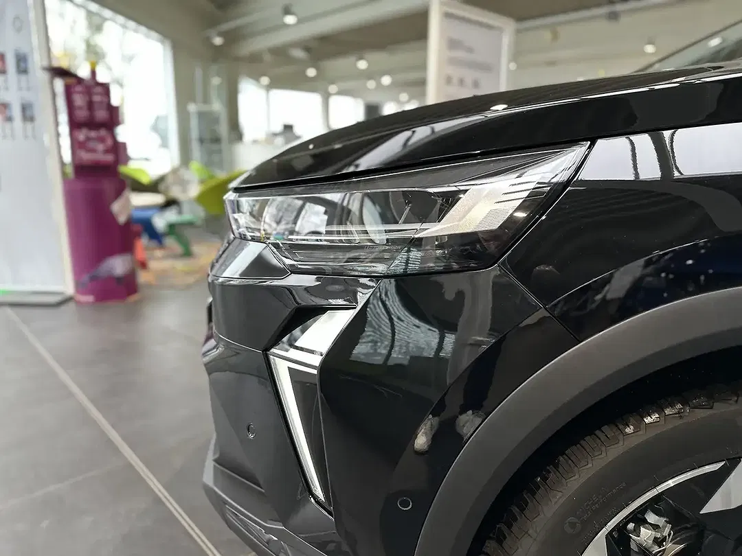 Renault Captur - Thumbnail 4