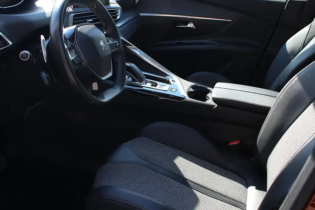 Peugeot 3008 - Thumbnail 10