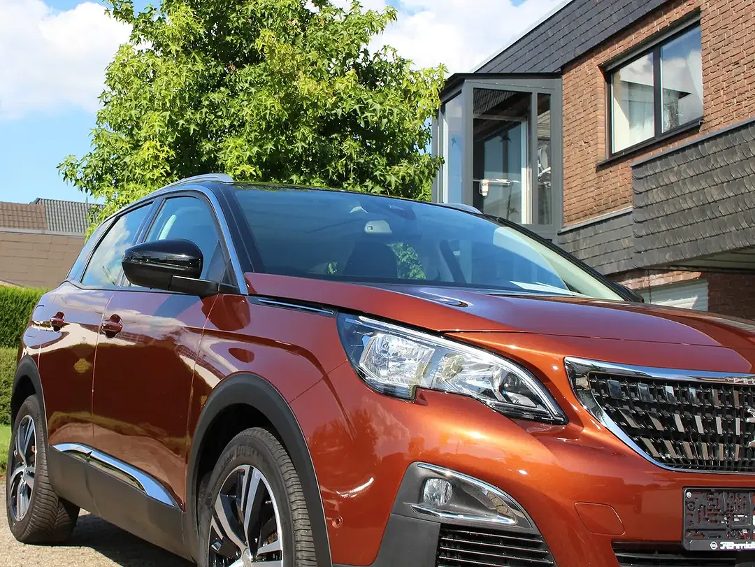 Peugeot 3008 - Thumbnail 2