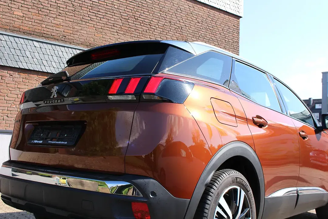 Peugeot 3008 - Thumbnail 4
