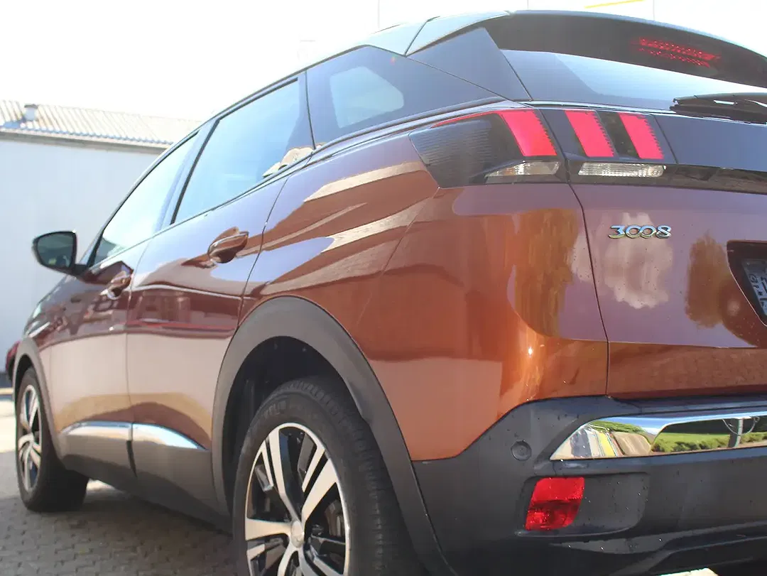 Peugeot 3008 - Thumbnail 5