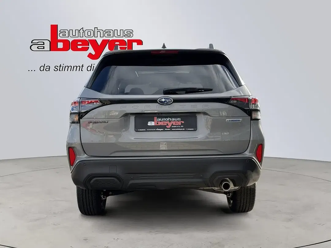Subaru Forester - Thumbnail 4