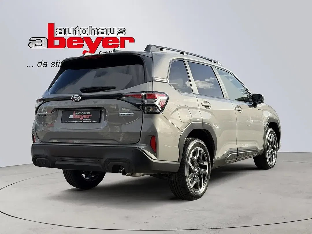 Subaru Forester - Thumbnail 5