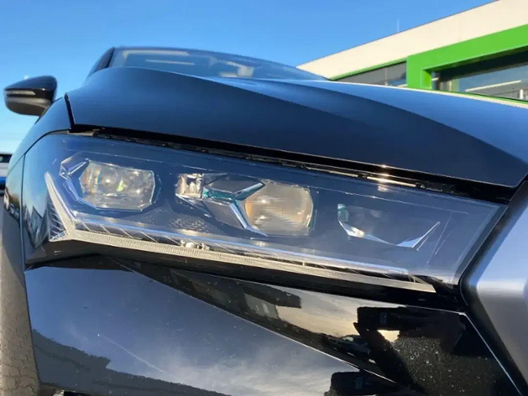 Skoda Superb - Thumbnail 6