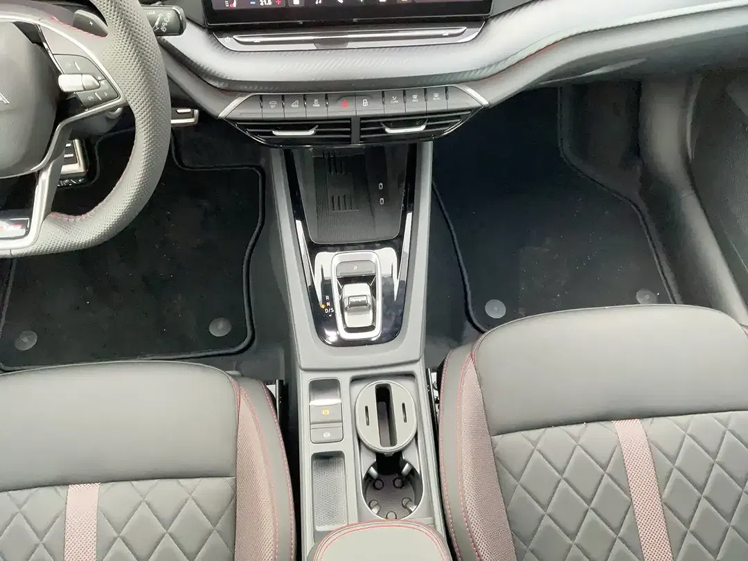 Skoda Octavia - Thumbnail 9