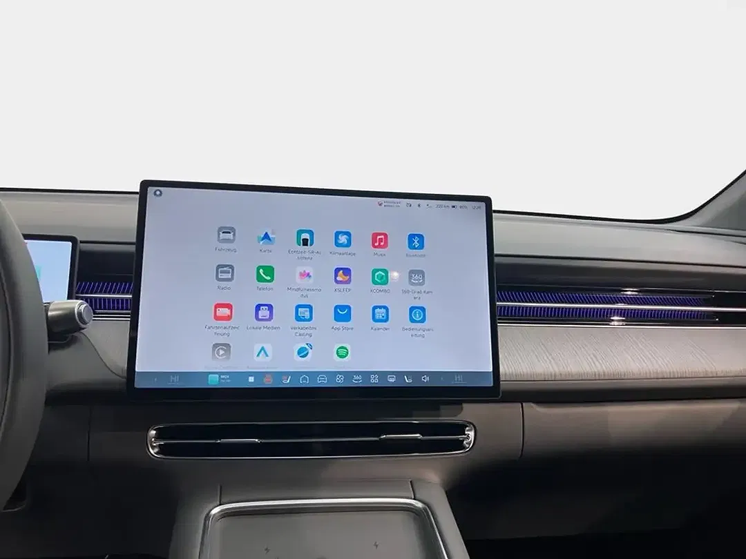 Xpeng G6 - Thumbnail 4