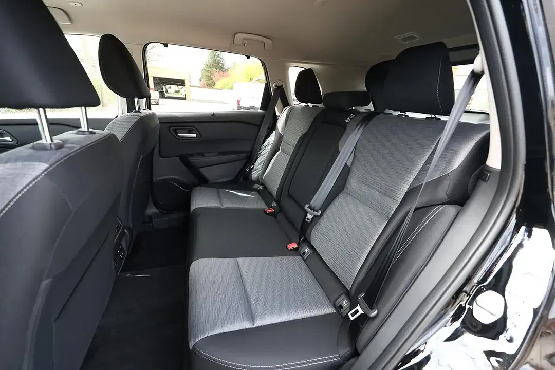 Nissan X-Trail - Thumbnail 10