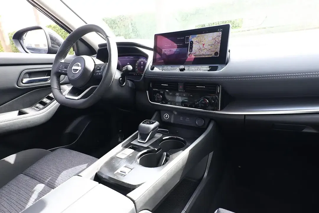 Nissan X-Trail - Thumbnail 9