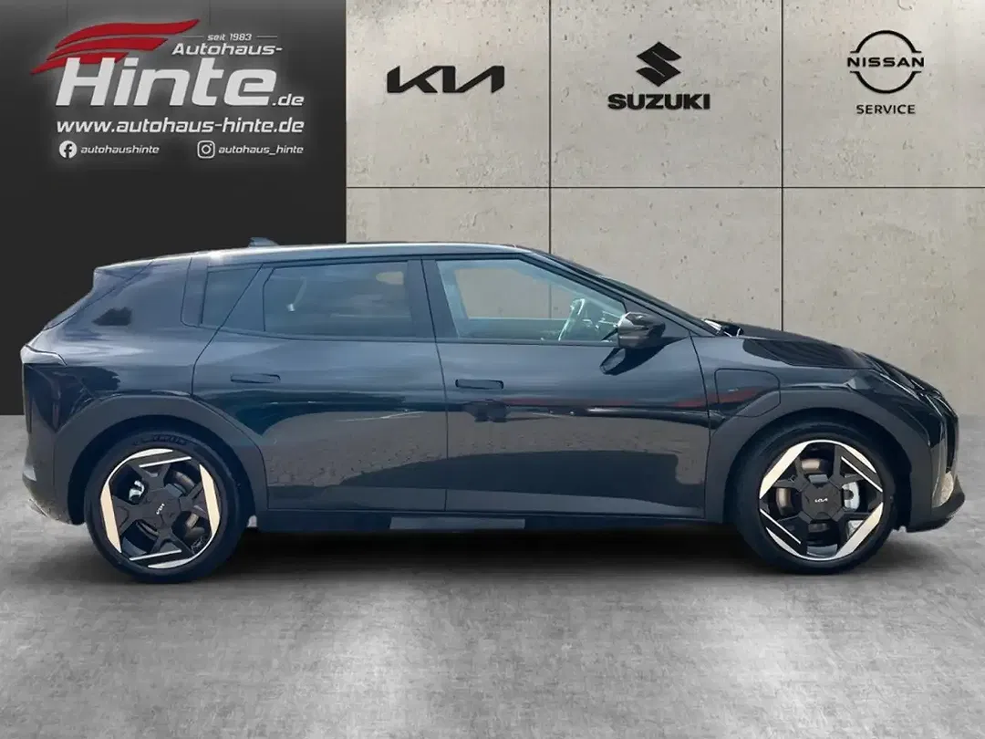 Kia EV4 - Thumbnail 9