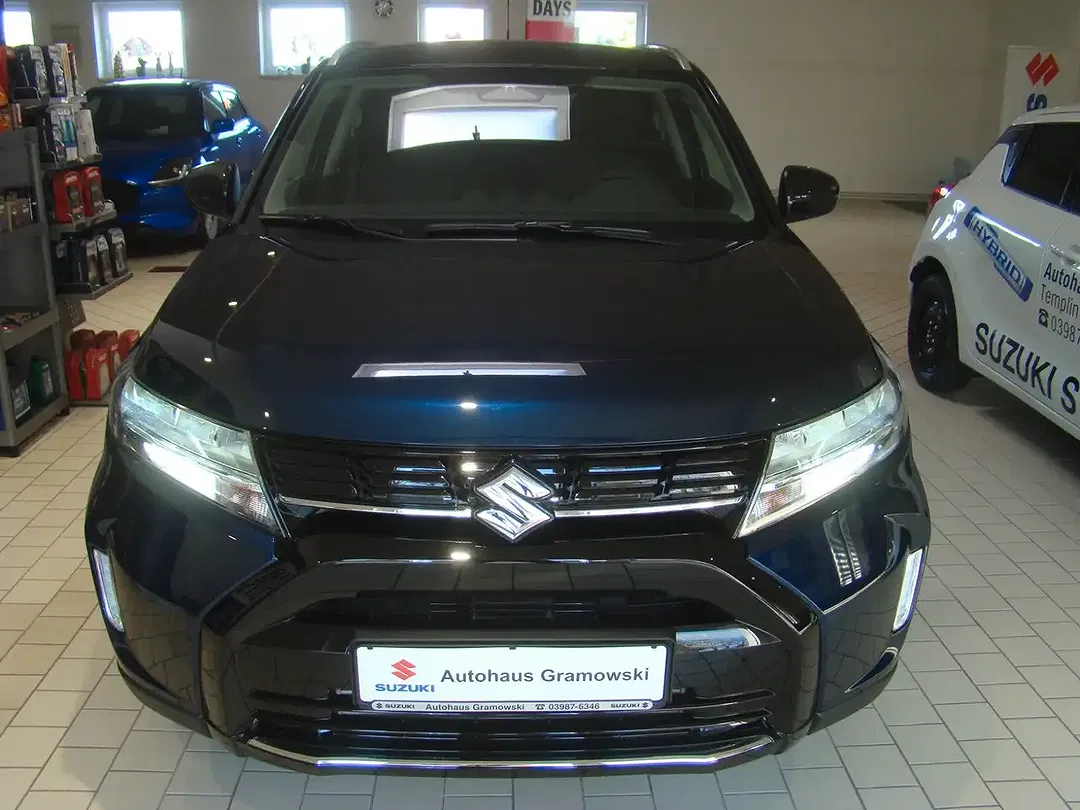 Suzuki Vitara - Thumbnail 1