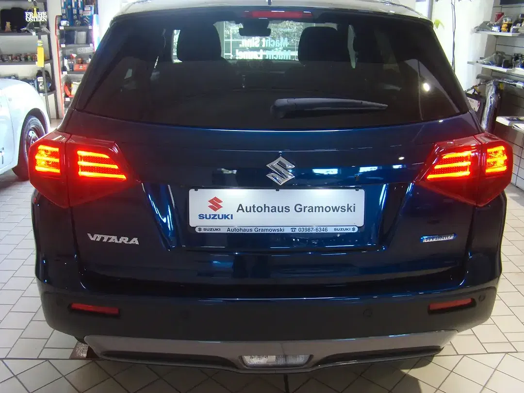 Suzuki Vitara - Thumbnail 10