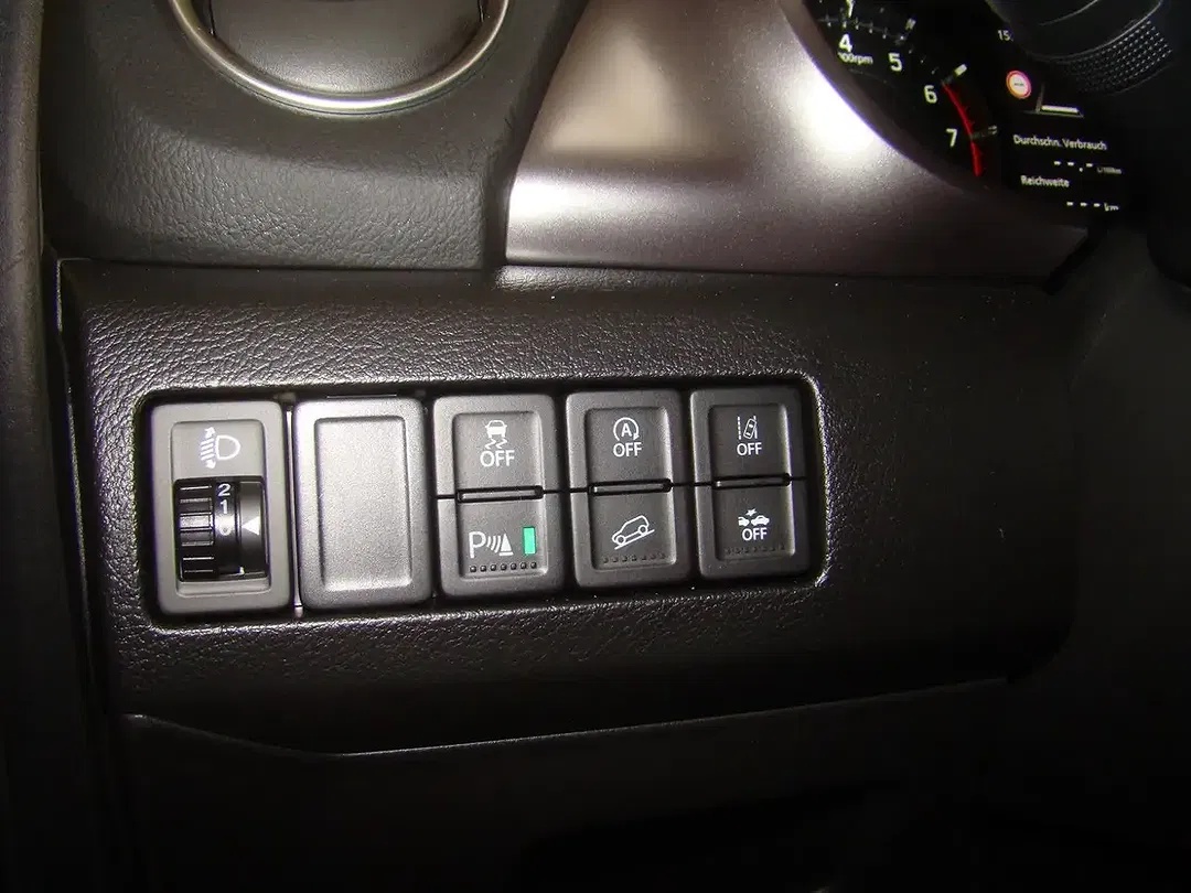 Suzuki Vitara - Thumbnail 19