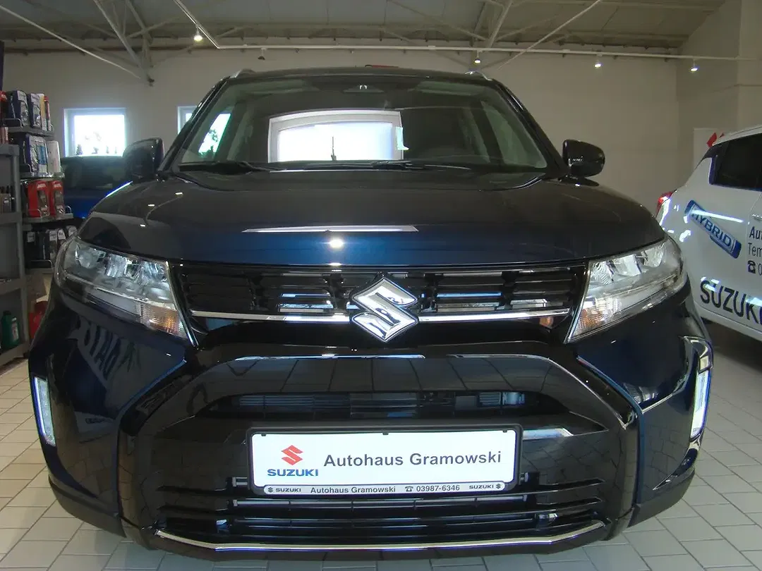 Suzuki Vitara - Thumbnail 3