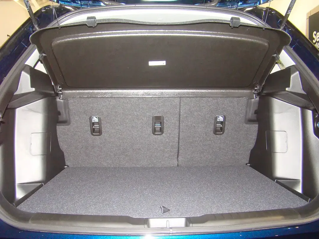 Suzuki Vitara - Thumbnail 35