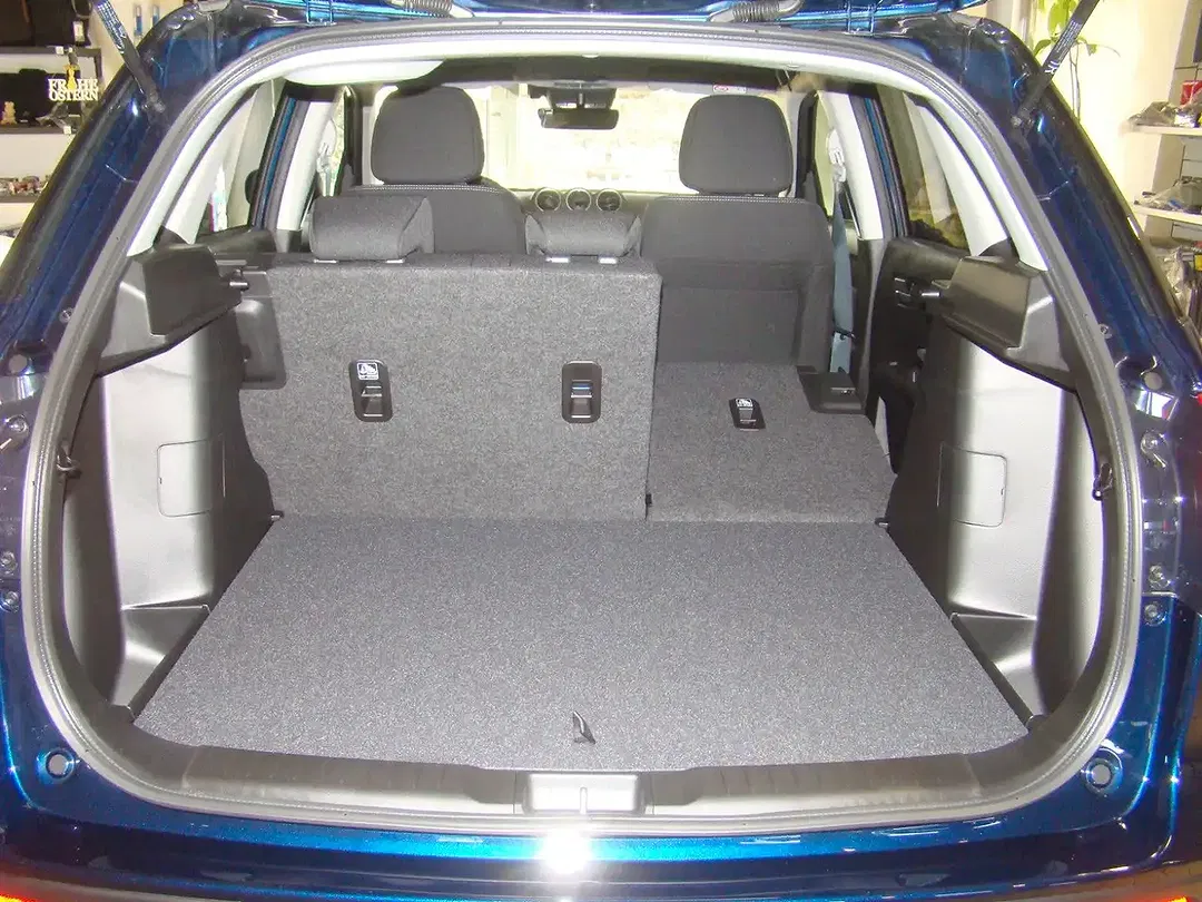 Suzuki Vitara - Thumbnail 40