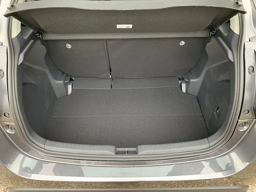 Mazda 2 - Thumbnail 12
