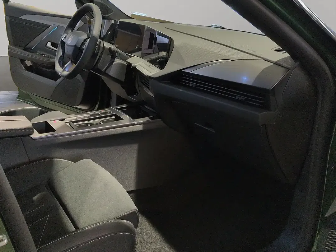 Opel Astra - Thumbnail 14