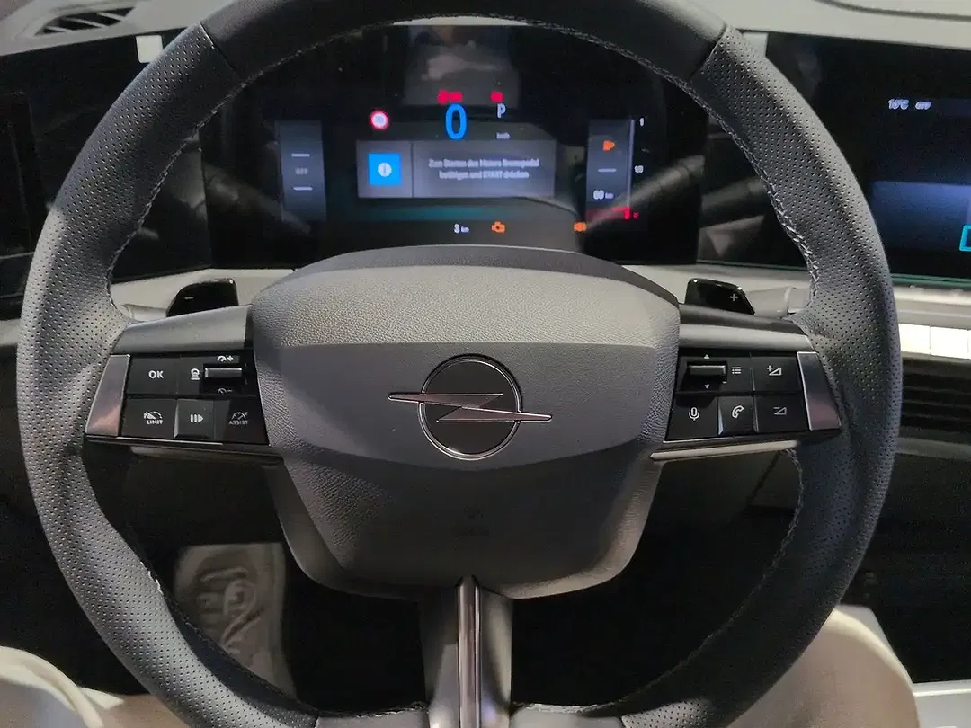 Opel Astra - Thumbnail 6