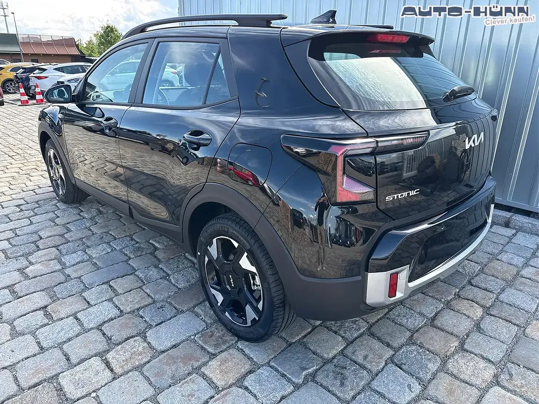 Kia Stonic - Thumbnail 4