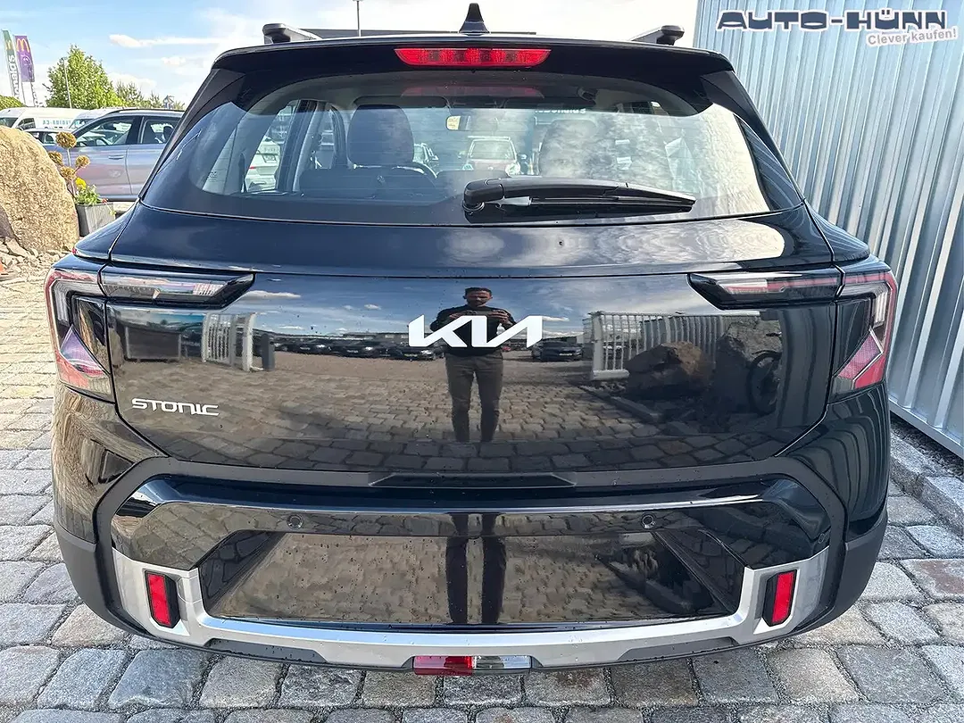 Kia Stonic - Thumbnail 5