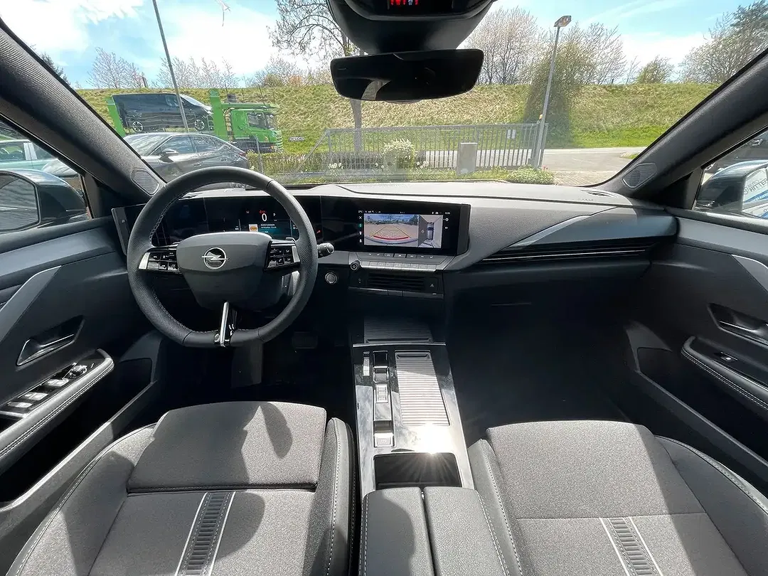 Opel Astra - Thumbnail 8