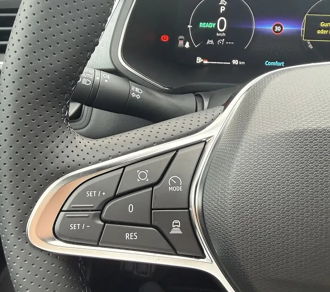 Renault Captur - Thumbnail 13