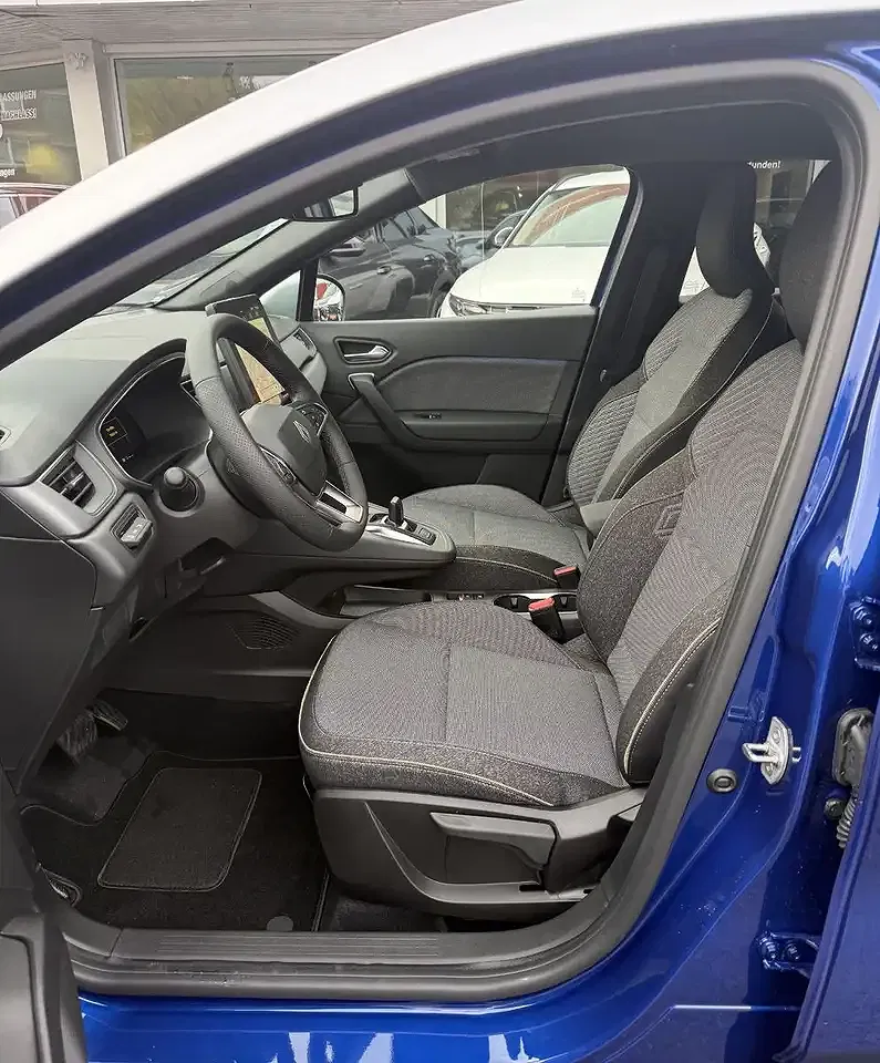 Renault Captur - Thumbnail 7