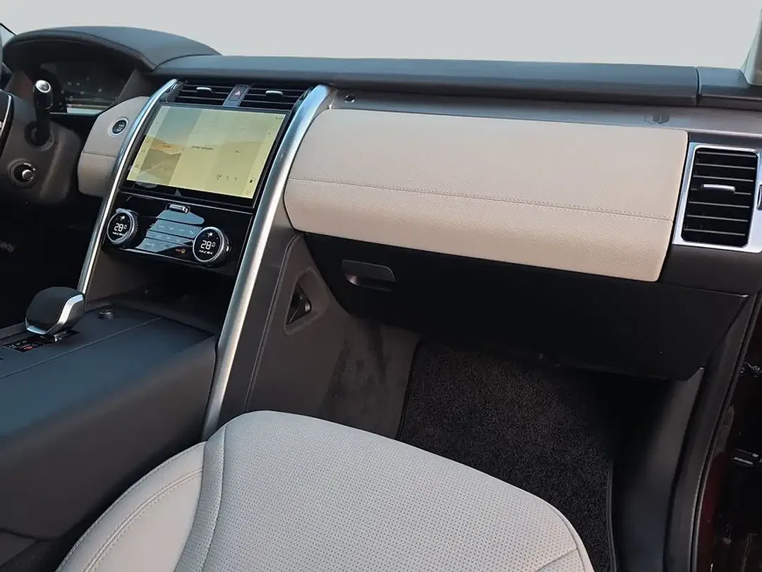 Land Rover Discovery - Thumbnail 15