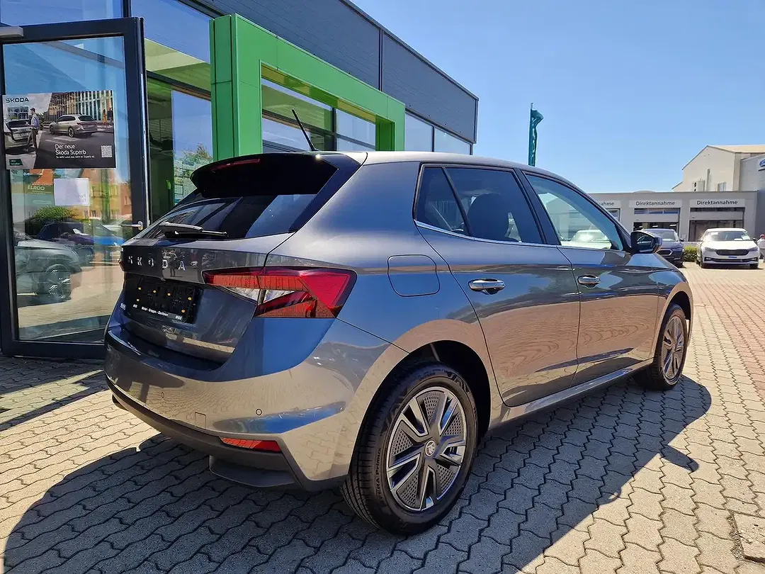 Skoda Fabia - Thumbnail 4