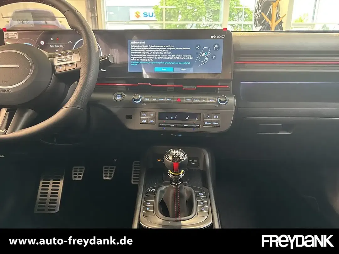 Hyundai KONA - Thumbnail 12