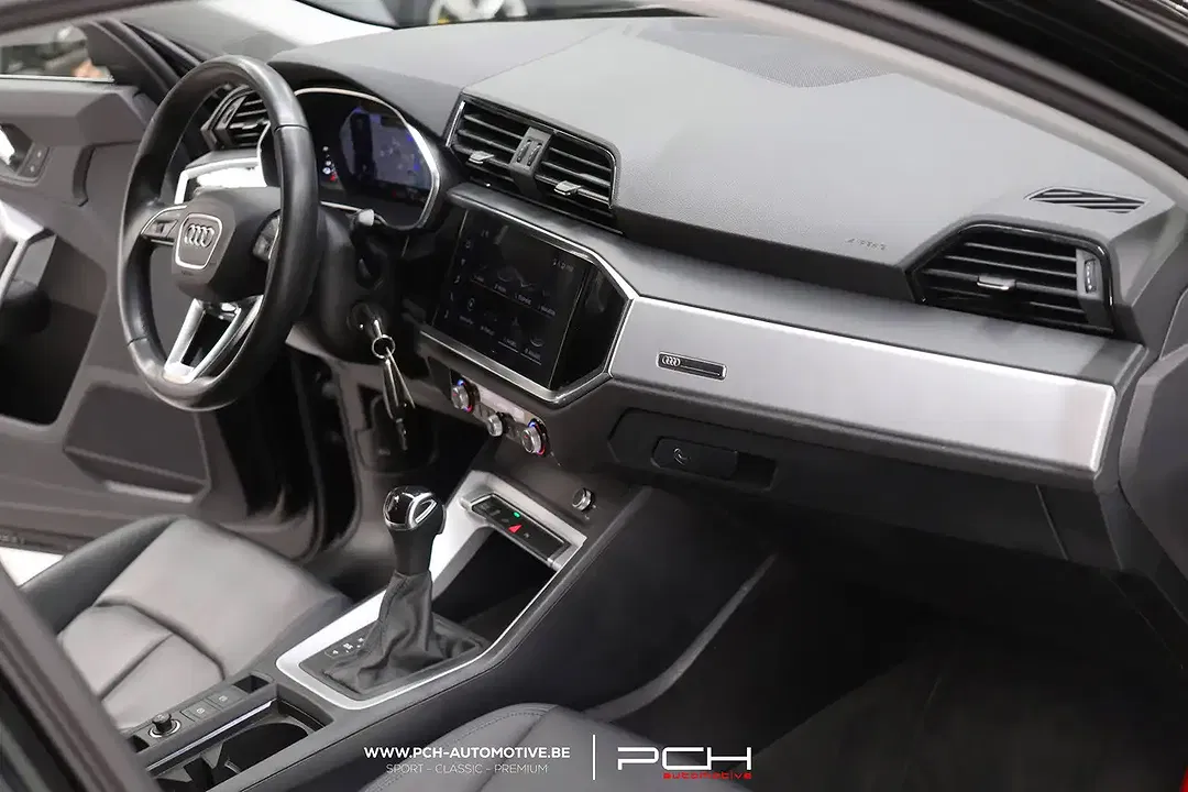 Audi Q3 - Thumbnail 13